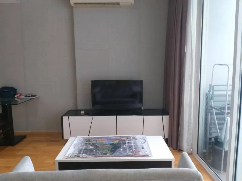Condo for rent, Villa Ratchathewi, decorated in white tones, clean and comfortable. Don't wait, come quickly.