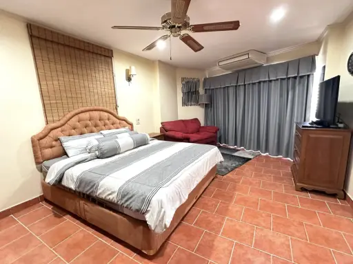 ให้เช่า View Talay Jomtien Condominium ห้องพร้อมอยู่ เฟอร์พร้อม วิวทะเล รีบจองเลย+++