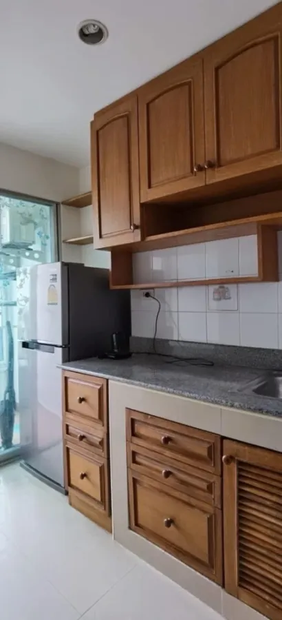 For rent: Regent Home Phaholyothin 57 Phase 3, 6th floor, corner unit, fully furnished, ready to move in. Book now!