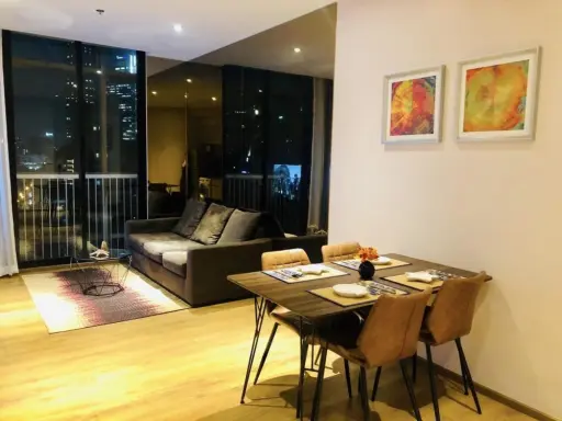 For rent: Park 24 Origin Phrom Phong, spacious room. Decorated beautifully and pleasantly. Get a great view of the city. Good like this, reserve now.