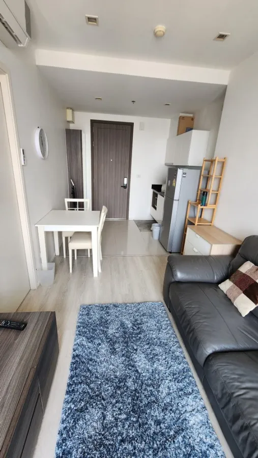 Condo for rent: Quinn Ratchada 17, spacious room, 32nd floor, open and comfortable view. Not exposed to the hot sun all year, quiet, move quickly.