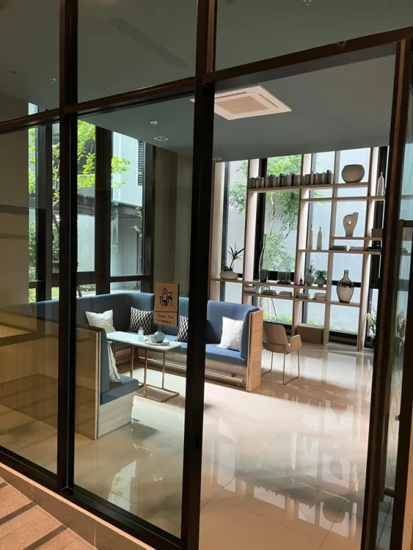 ขาย ให้เช่า!! คอนโด นิช โมโน เมกา สเปซ บางนา ชั้น 28 วิวสระว่ายน้ำ ห้องสวย โทนสีสบายตา จองเลย!!