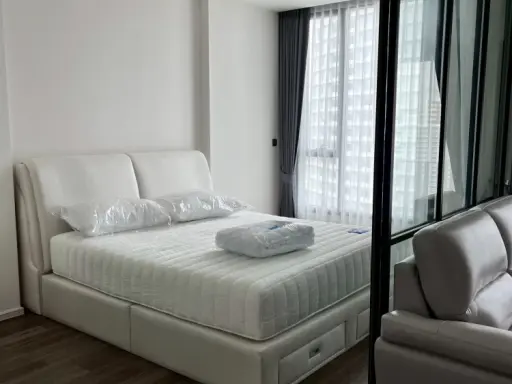 For rent: MUNIQ Sukhumvit 23, 17th floor. Nice, fully furnished unit. Book now, don't wait! images