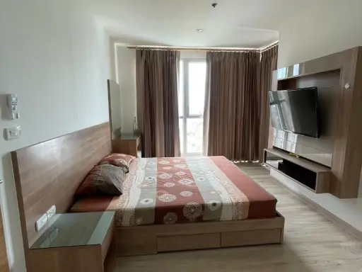 For rent!! Condo Rhythm Sukhumvit 50, 29th floor, city view, beautiful room, full furniture, very good price, hurry and reserve now!!