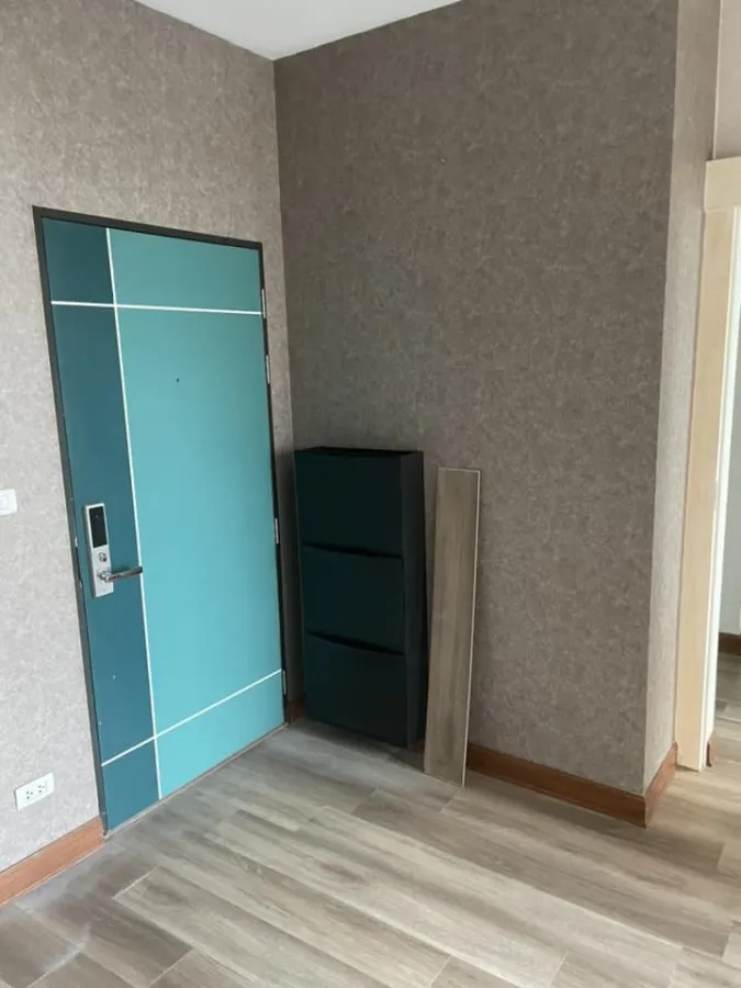 ขาย Astro condominium 1 ห้องนอน 1 ห้องน้ำ เตียงใหญ่ ระเบียงกว้าง สิ่งอำนวยความสะดวกครบ จองเลย