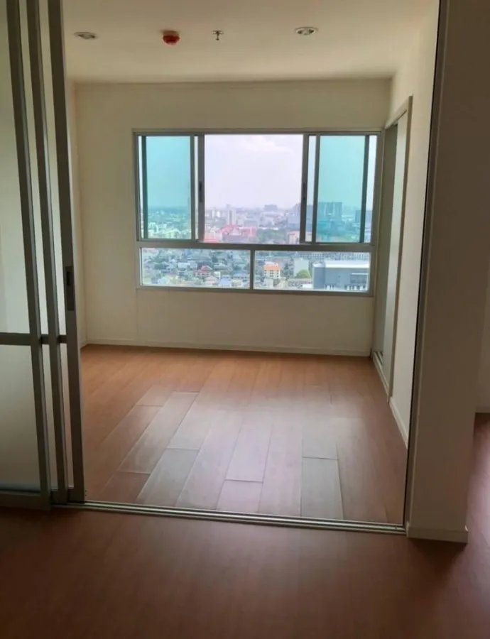 For sale or rent, Lumpini Park Rattanathibet - Ngamwongwan, 1 bedroom, 1 bathroom, Building C, 29th floor, affordable price, quick booking.