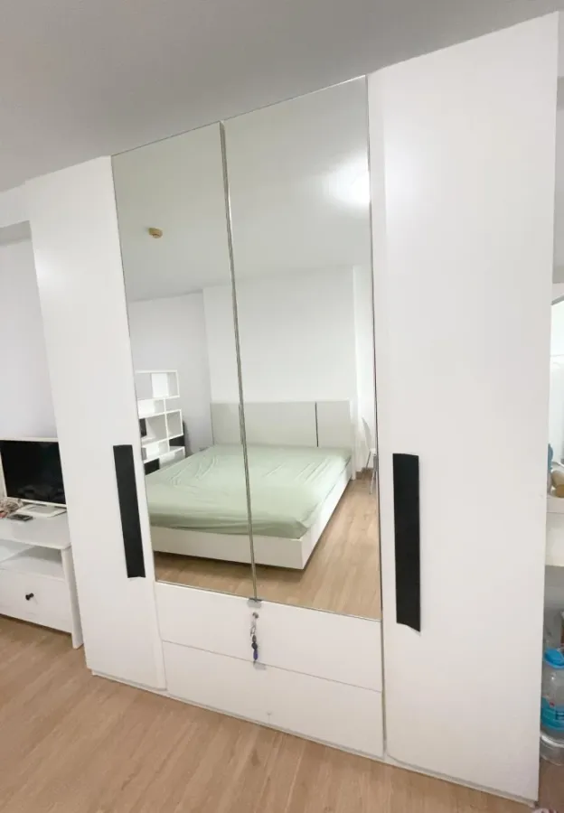 For rent: Supalai Park Kaset, studio room, 35 sq.m., 4th floor, Building B, fully furnished. Don't miss out!