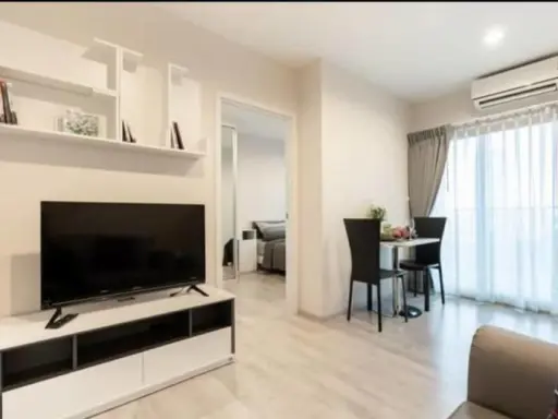 มาจ้า ห้องดี น่าอยู่ โซฟาเบด นั่งสบาย ทีวีจอบึ้มมาก จองด่วน ที่ Plum Condo เซ็นทรัล สเตชั่น ให้เช่า