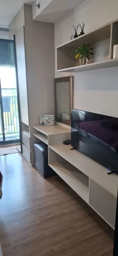 For rent: THE ORIGIN Ram 209 Interchange, 7th floor, fully furnished unit. Book now! Don't miss out!