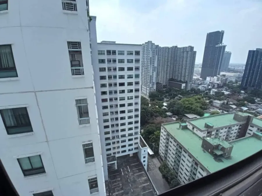 Condo for rent, Lumpini Ville Sukhumvit 77, beautiful room, good location, near BTS, convenient transportation, ready to move in, book now!