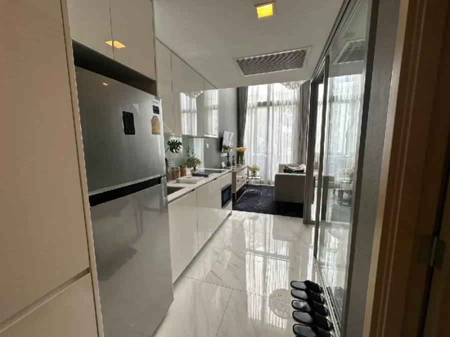 ขาย ไฮด์ สุขุมวิท 11 ชั้น 20 ห้องแบบ Duplex แต่งครบ หรูหราน่าอยู่ จองเลย ห้ามพลาดจ้า