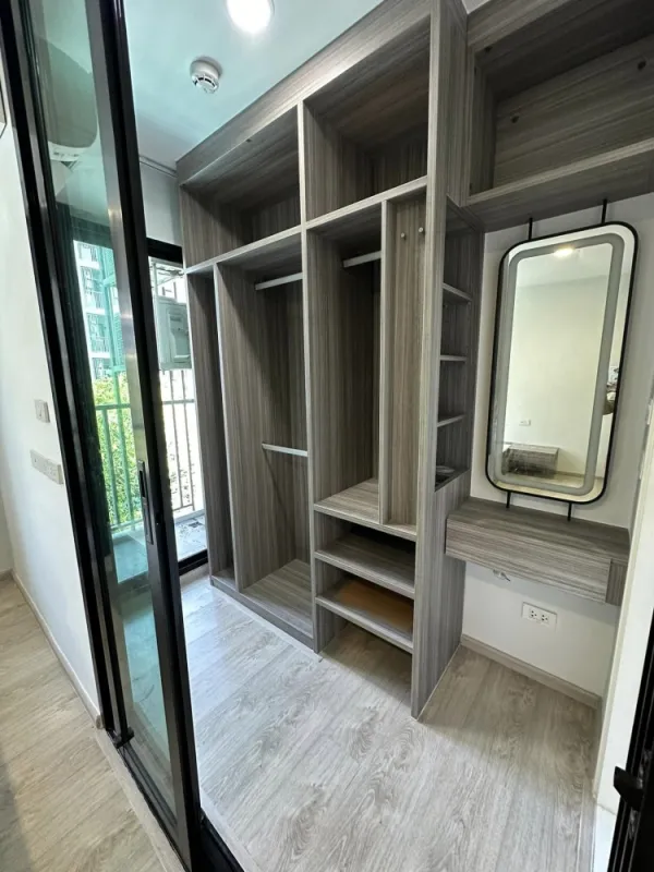 ขาย คอนโด ดิ ออริจิ้น สุขุมวิท 105 อยู่ตึกเดียวกับสระว่ายน้ำ พร้อม walk-in closet ลมเข้าตลอด ซื้อเลย