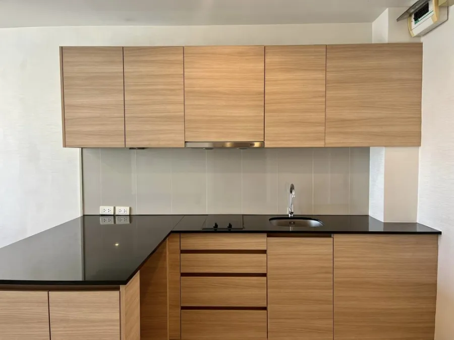 ขาย D 25 Thonglor Condominium บรรยากาศดีสุดๆ ห้องตกแต่งน่าอยู่ เรียบง่าย อยู่สบาย สนใจรีบจับจองเลย