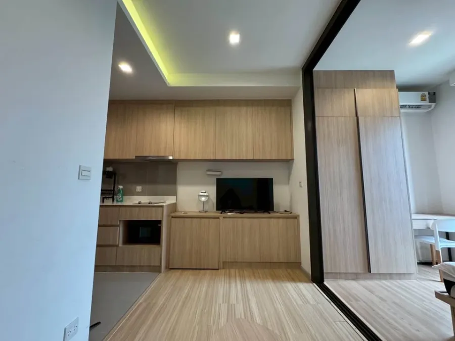 ขาย เช่า M Jatujak ชั้น 32 สูงมากๆ วิวสวย บรรยากาศดี พร้อมเข้าอยู่!
