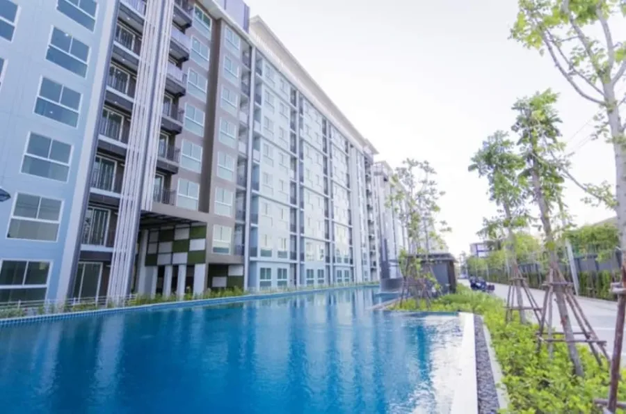 ให้เช่า The Iris Bangya ห้องพร้อมอยู่ เฟอร์พร้อม ราคาสบายกระเป๋า จองเลย