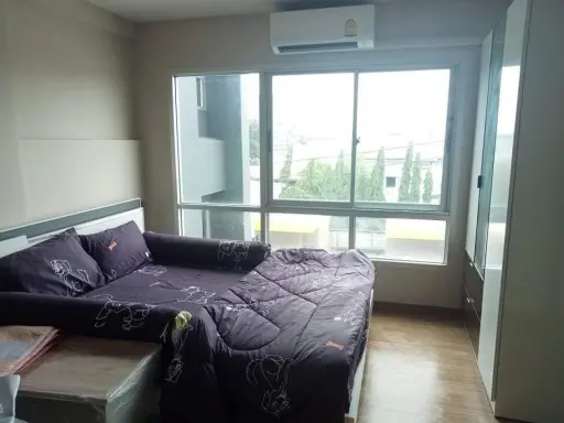 Be condo for sale, complete with furniture + electrical appliances. Ready to move in. Hurry, can't miss it.