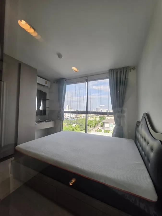 For rent: The Excel Groove Lasalle 52, a nice room on the 6th floor, good location, beautiful view, comes with complete facilities, reserve now!