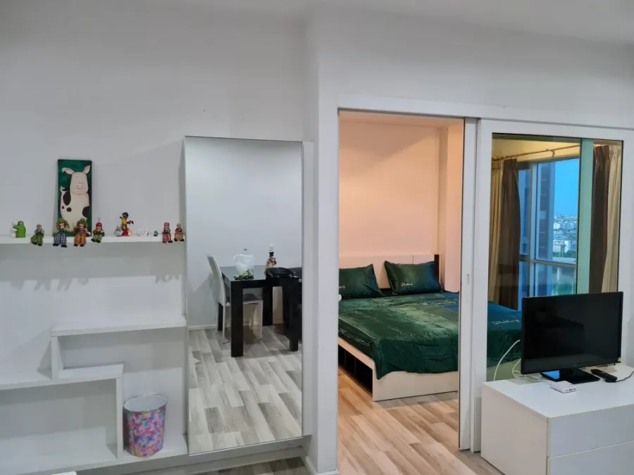 For rent, The Key Chaengwattana, 16th floor, high floor, good view, comes with full decoration, book now, don't miss it.