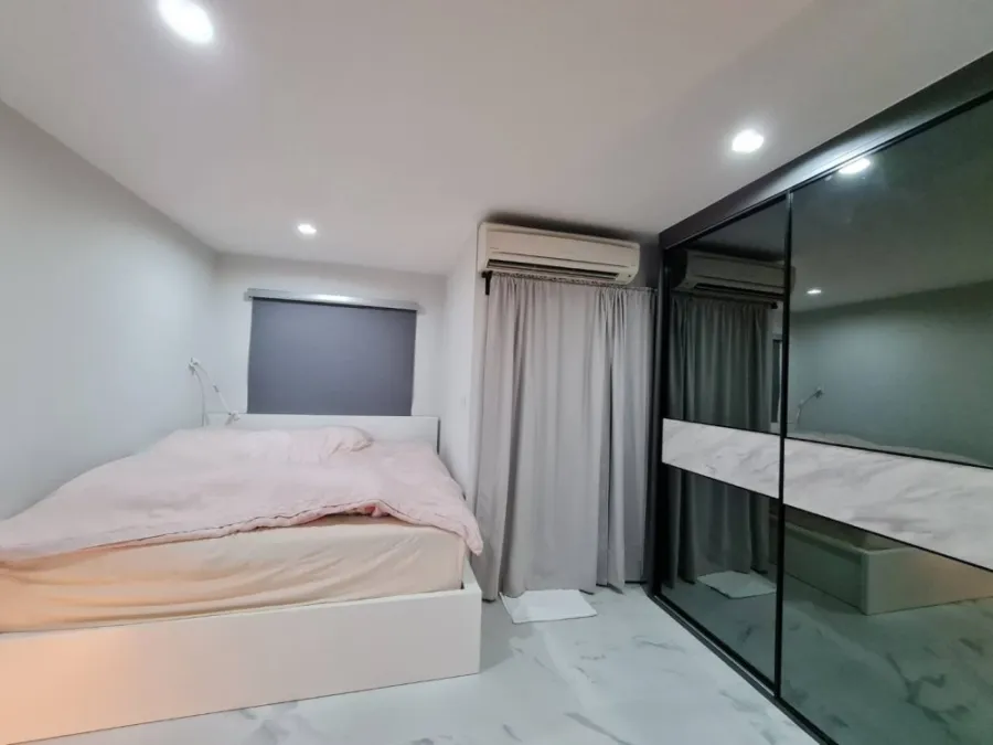 ให้เช่า รีเจ้นท์ โฮม 15 แจ้งวัฒนะ 2 ห้องนอน ตึก A ชั้น 8 ห้องน่าอยู่ แต่งครบ พร้อมเข้าอยู่ จองเลย