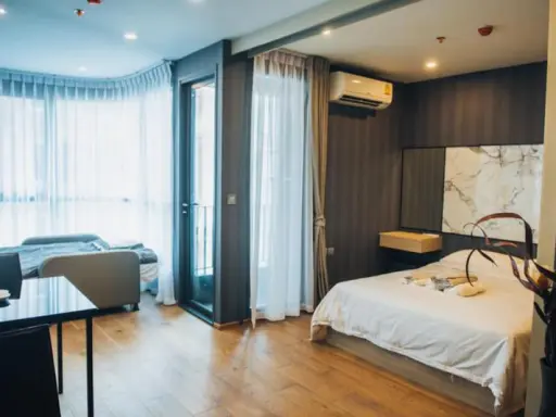 ให้เช่า Q CHIDLOM PHETCHABURI ตกแต่งสไตล์โมเดิร์น เฟอร์นิเจอร์ครบ สนใจ รีบเลยยยย images
