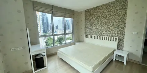 ขาย ให้เช่า ไลฟ์ แอท สาทร 10 ห้องมุม อากาศดี ระบายอากาศดี วิวสวย ห้ามพลาด