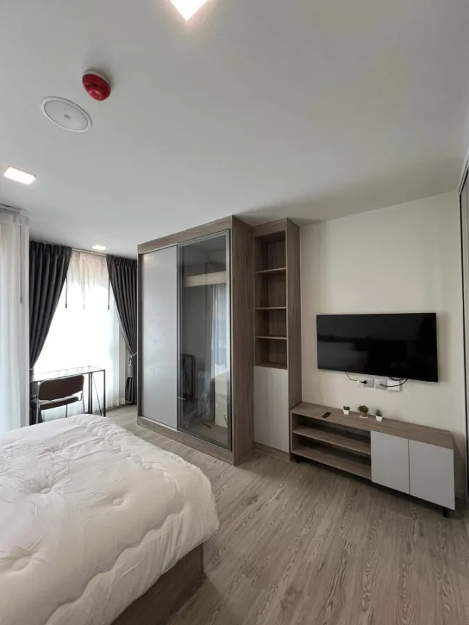 For rent: Cave Town Island, 7th floor, outside view, fully furnished room, ready to move in, book now, don't wait.