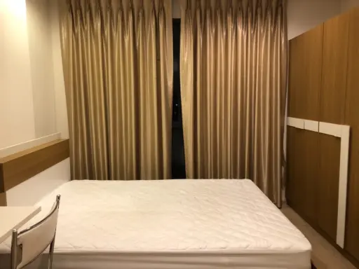 For rent, Ideo Sathorn-Thapra, 5th floor, Building B, clear view, nothing to block, beautiful room, good price, book now, don't wait.