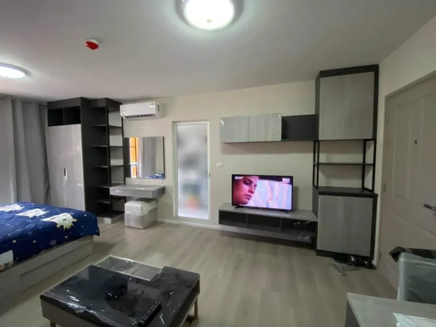 For rent, D Condo Campus Dome, Rangsit, Phase 3, 5th floor, garden view, fully furnished, can move in immediately, hurry up and book now.