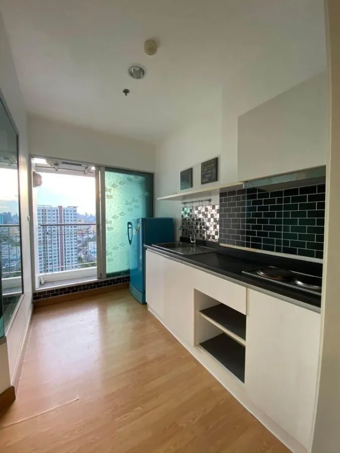 Sell, rent, The Aspire Rama 4, high floor, beautiful view, see the Chao Phraya River, wow price, hurry up and reserve it now.