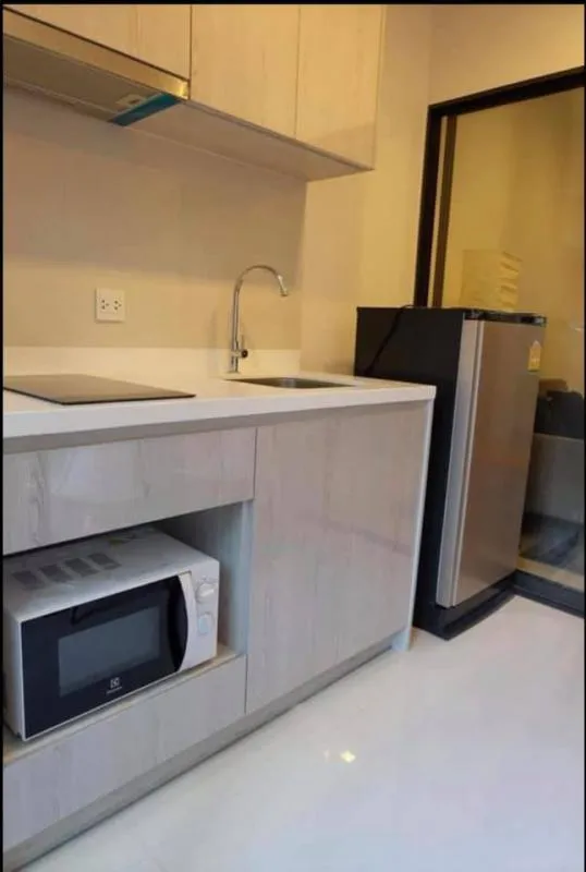 Urgent for rent !! Life Condo Sukhumvit 48, fully furnished, full of electrical appliances, convenient transportation, close to shopping centers, book now !!
