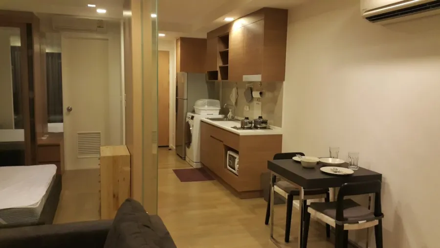 ขาย ให้เช่า Abstracts Sukhumvit 66/1 ห้องกว้าง พร้อมพื้นที่ใช้สอย ราคาจับต้องได้ รีบมาจับจอง