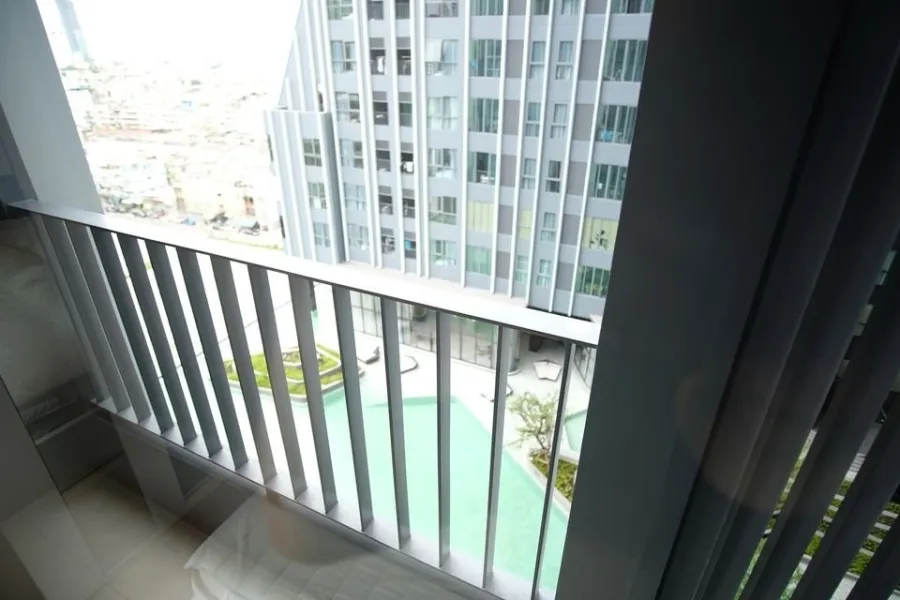 Condo for rent, IDEO Q CHULA-SAMYAN, STUDIO room, beautiful pool view, good atmosphere, nice room, hurry to book