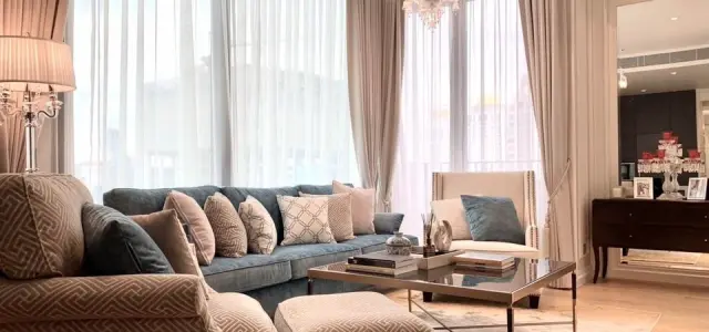 ให้เช่า คอนโด 28 ชิดลม ตกแต่งบิ้วอินหรูหราสุดปัง ชั้นสูง โซฟาน่านั่งสุดๆ หิ้วกระเป๋าเข้าอยู่ได้เลย images