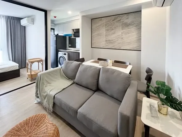 For rent: Nue Cross Khu Khot Station, ready to move in, spacious and comfortable, reserve now.