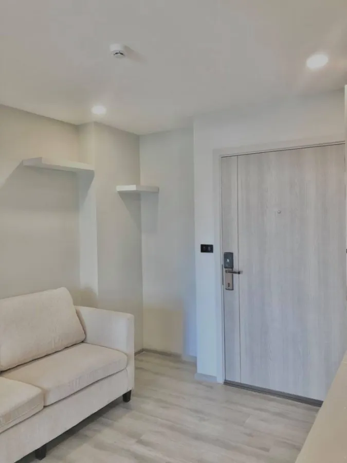 Sell/Rent The Urban Attitude Condo, Bearing 14, corner room, convenient transportation, ready to book, don't wait.