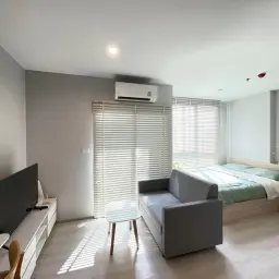 Rent condo Condo Nue Noble Srinakarin-Lasalle