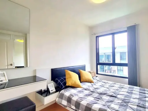 ให้เช่า I Condo Sukhumvit 105 ชั้น 8 วิวสระว่ายน้ำ แต่งครบ สนใจรีบจองเลย ด่วนๆ