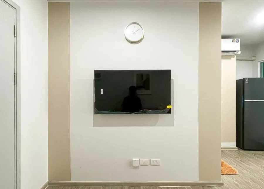 For rent: Regent Home Bangna, high floor, unobstructed view, pleasant atmosphere, receives morning sunlight, good breeze, not hot in the afternoon. Do