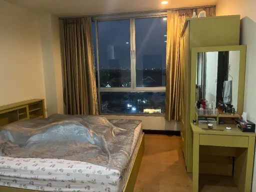 For sale: The Star Estate Rama 3, 8th floor, studio room, bright, comfortable, great view, you must not miss it.
