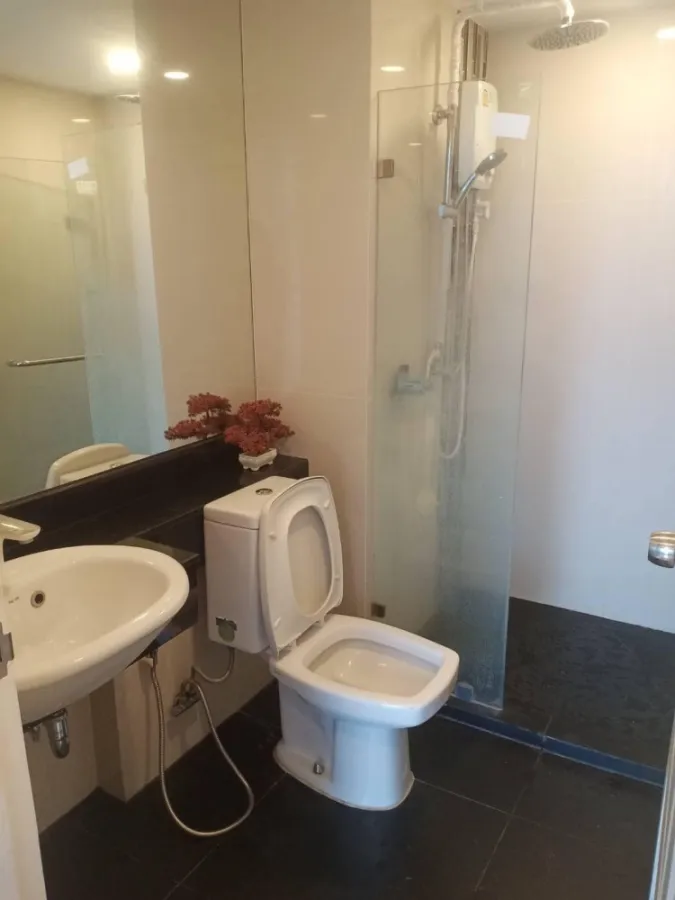 Condo for rent, Satou In Town, Charansanitwong 96/2, 2 bedrooms, 2 bathrooms, ready to move in, fully furnished, hurry up and book now.