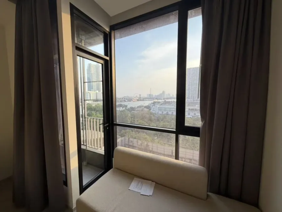 For rent: Chapter Charoennakhon–Riverside. Nice room, fully furnished. Just bring your belongings and move in!