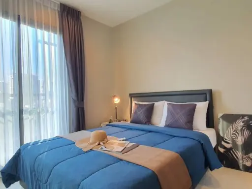 Condo for sale, rent, Rhythm Sukhumvit 36-38, city view, furniture and complete electrical appliances. ready to move in