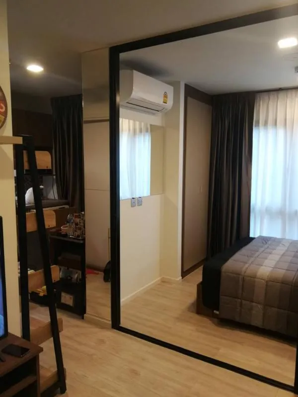 ห้องใหม่สวยมาก 1 นอน น่าอยู่สุดๆ ให้ครบทุกสิ่งอย่าง ย้ายเข้าอยู่ได้เลย ตึก A เดินใกล้ ชั้น 2 วิวสวน