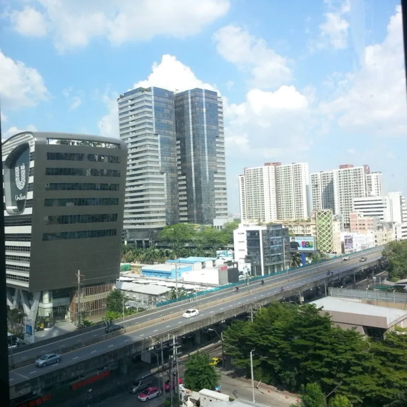 ขาย คอนโดเลต มิสท์ วิวสระว่ายน้ำ ทิศตะวันออก เฟอร์นิเจอร์ครบ ห้ามพลาดเลย