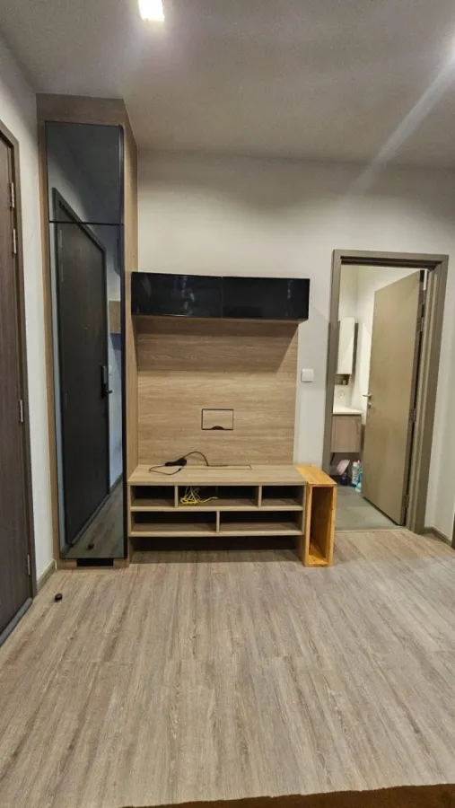 For sale, rent, The Line Wong Sawang, 7th floor, Fully Decorations, say that it's super popular, you can reserve the owner now.
