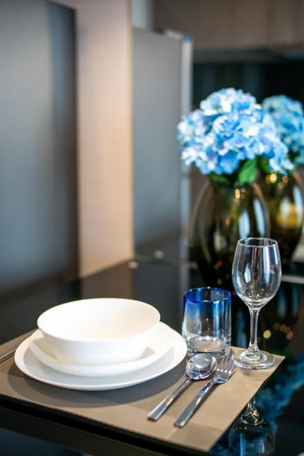 Urgent sale !! Kensington Condo Sukhumvit-Thepharak, beautiful room, pool view, next to MRT Thippawan, do not miss !!