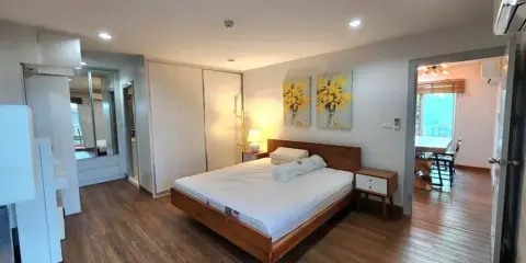 ให้เช่า Regent Home 22 ห้องกว่างใหญ่มาก 63 ตร.ม. พร้อมระเบียง บรรยากาศอบอุ่นเหมือนอยู่บ้าน จองด่วน