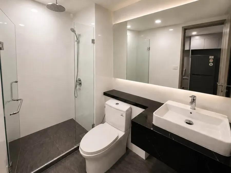 For rent: Knightsbridge Space Ratchayothin, 1-bedroom duplex unit on the 15th floor. Spacious and comfortable. Book now!