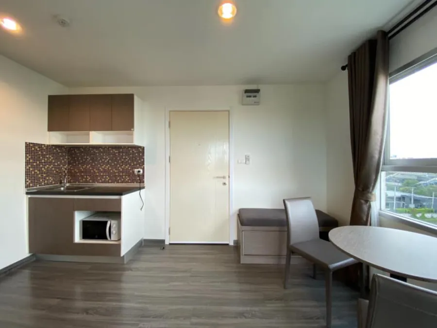 Condo for rent, The Trust BTS Erawan, fully furnished, near BTS, do not miss