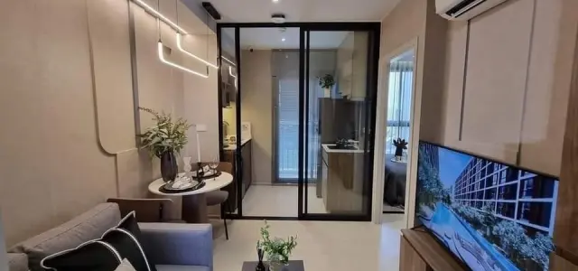 ขายดาวน์ NUE cross Khukot ห้อง Bedroom ตึก A ชั้น 7 ฮวงจุ้ยดีมากอยู่แล้วรวย ซื้อเลย images